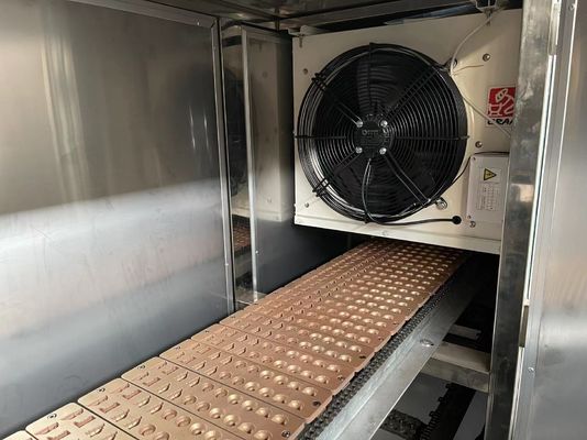 高速で多機能菓子ローリポップキャンディーデポジター製造機