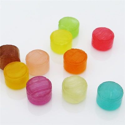 最終製品 20-35時間/分 ハードとソフトゼリーキャンディのための半自動キャンディーマシン