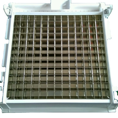 700kg 氷の貯蔵容量 0.8kW 氷蒸発器 氷のキューブマシンのための模具 30*30*22