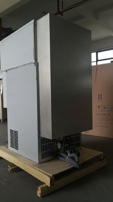 日用容量45kg/日 自動アイスメーカーとチンの月の氷付きアイスキューブ配給機