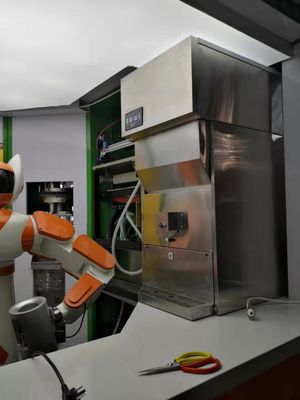 日用容量45kg/日 自動アイスメーカーとチンの月の氷付きアイスキューブ配給機