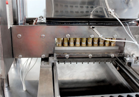 1900*900*1620mm 商用ボールダック ゼリーキャンディー製造用のガムマシンの貯蔵機