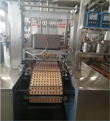 ロリポップとゴムキャンディのための全自動倒し機 150kg/h生産ライン