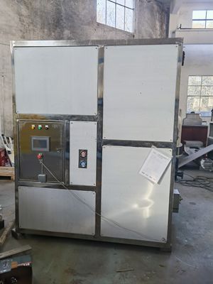 工業用水冷却立方体製氷機 自動製氷機能