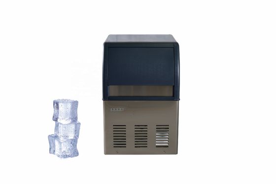 アイスキューブを作る機械 商業用 5000kg 自動冷却 Sanyo コンプレッサー