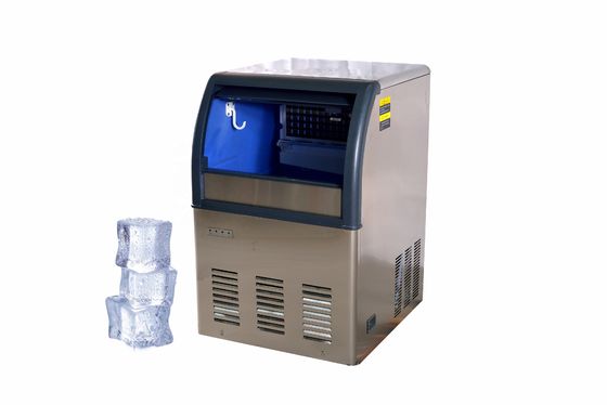 アイスキューブを作る機械 商業用 5000kg 自動冷却 Sanyo コンプレッサー