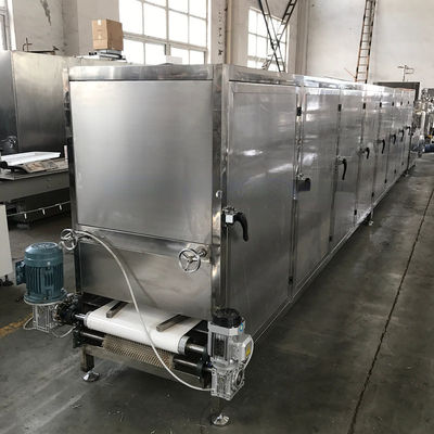 150個のキャンディー製造機械を搭載した先進的な硬柔果汁菓子チョコレート生産ライン