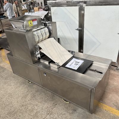 小型の自動化ビスケット作機 パン屋のオーブン チョコレート・クッキーメーカーモデル