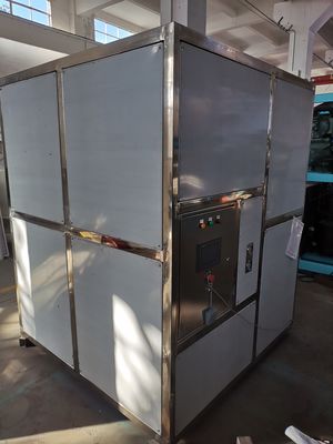 430×520×790 大量の氷の生産のための工業用氷塊機械 操作が簡単