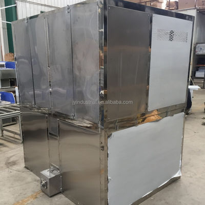 工業用2トンのキューブアイスメーカーの容量は160KG/DAYであり,R134a/R404A冷却剤で作られています