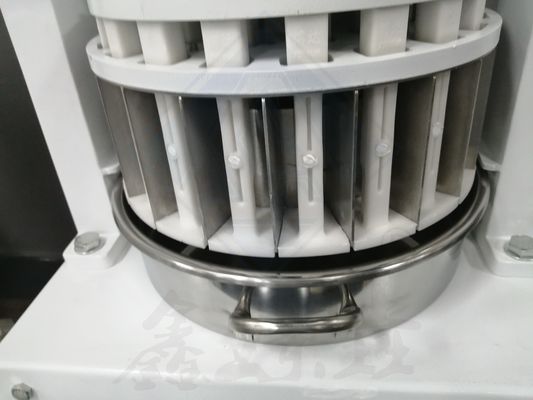 パスタディバイダー 手動 パスタディバイダーと水原材料を丸める機械