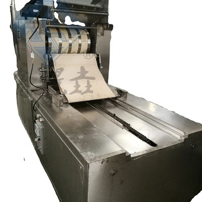 完全自動 2kw 工業用アイスクリーム クッキー チョコレートサンドイッチ クッキー メーカー