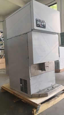 スタッドレスタイヤ304素材と完全に自動機能のアイスキューブメーカー