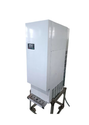 オートマティック制御システム キューブアイスディスペンサーのための底部ロードアイスメーカーマシン