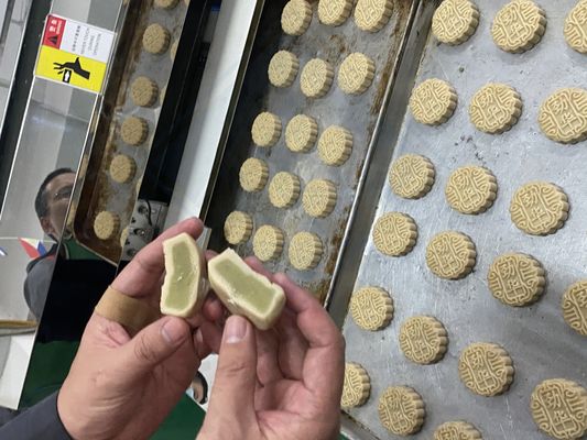 ホーム キューバ・インクロスティング・マシン 苦労なく美味しい キューバ・パン・バゲットを 作る