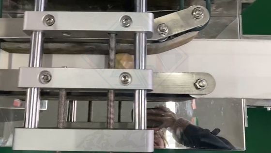 20~135pcs/min 作業容量 多機能クッキー製造用のインクロスティングマシン