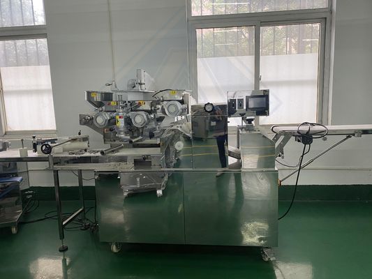 1.2x0.8x1.0 m 米玉の自動塗装・形作機 多機能