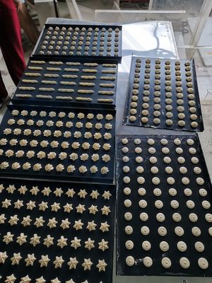 アメリカン・クッキー用のベーカリーマシン 2023 自動クッキー製作マシン 300kg およそ