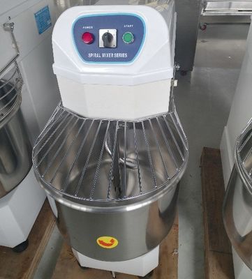商業用キッチンでパンを効率的に作るための大型120L食品ミキサー