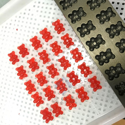 50kg/h 素敵な柔らかいロリポップを作る機械 自動形造 上海ゴミベアキャンディ