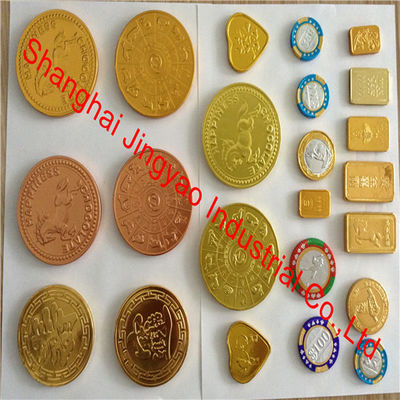 チョコレートコインのための金属パッケージング・クララーリング・マシン 自動で操作が簡単