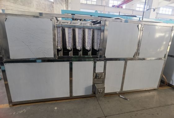 ホーム 10トンの水冷凍氷方塊機 1000kgの氷の貯蔵容量を持つ氷メーカー