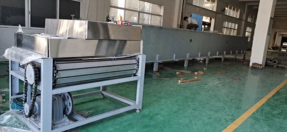 高生産性600型トンネルオーブンの生産ライン