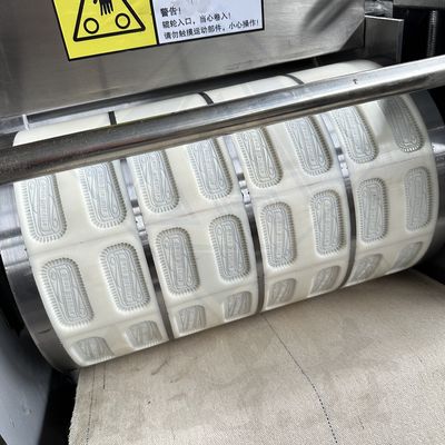 1450x100x1450mm パン屋の生産におけるクッキーのための自動クッキー製作機械