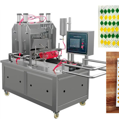 50kgのロリポップ・トーフィーのキャンディー食品生産のための半自動キャンディー製造機械