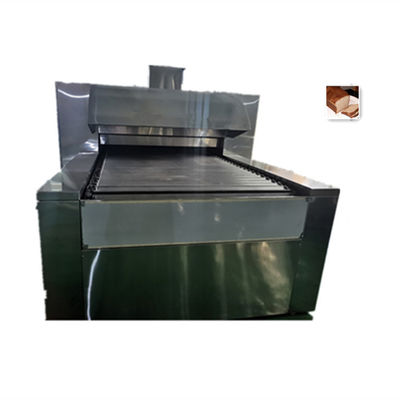 380Vガスのトースト パンのクッキー 自動カップケーキ 電動トンネルオーブン 7/8/10m