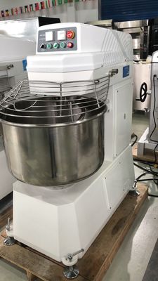 小麦粉 パンパン 50kg ケーキ パスタ ミキサー ケーキとピザのパン