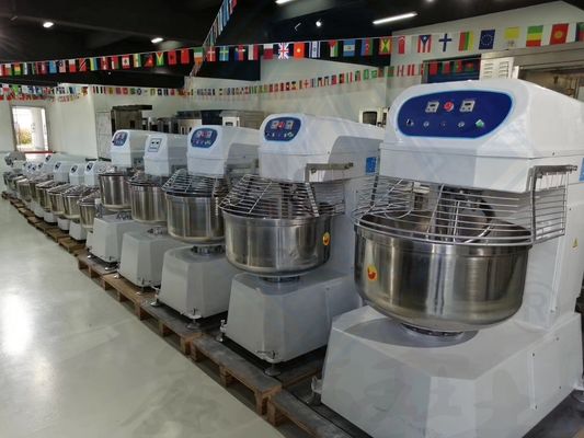 パイ・ピザのパスタを混ぜる機能のためのコンパクトパンベーカリーマシン