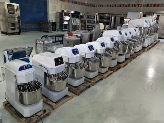 パイ・ピザのパスタを混ぜる機能のためのコンパクトパンベーカリーマシン