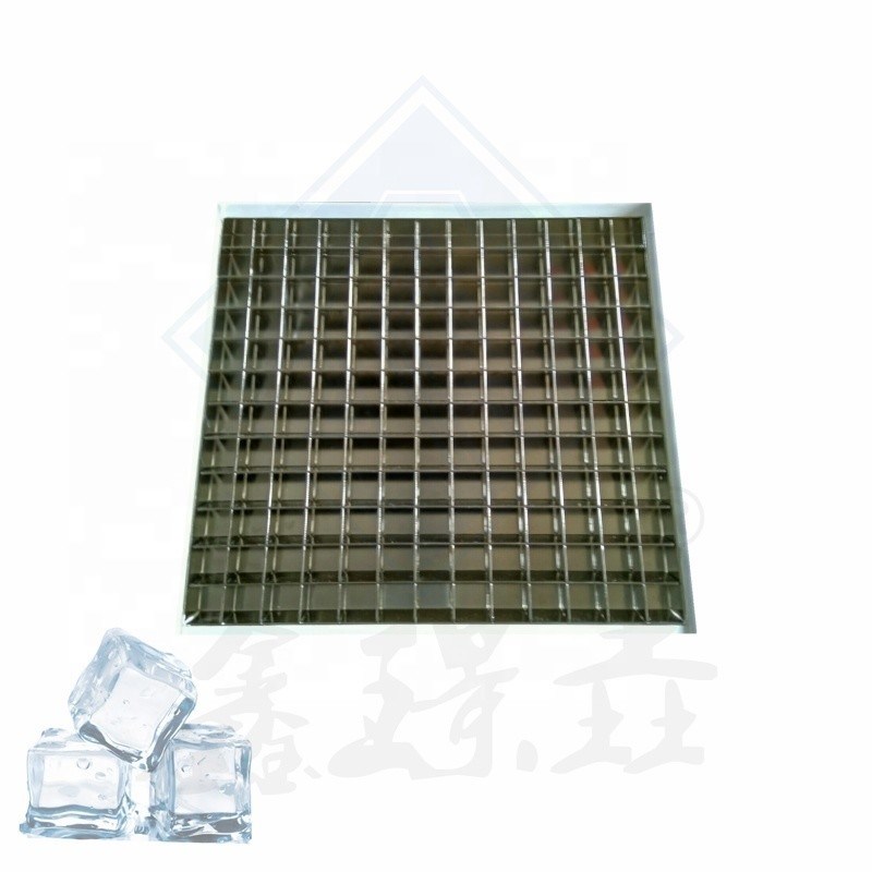 工業用アイスキューブメーカーは,1日170kgの出力と,1~3分の冷凍時間